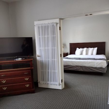 Grandstay Hotel & Suites Hastings Esterno foto