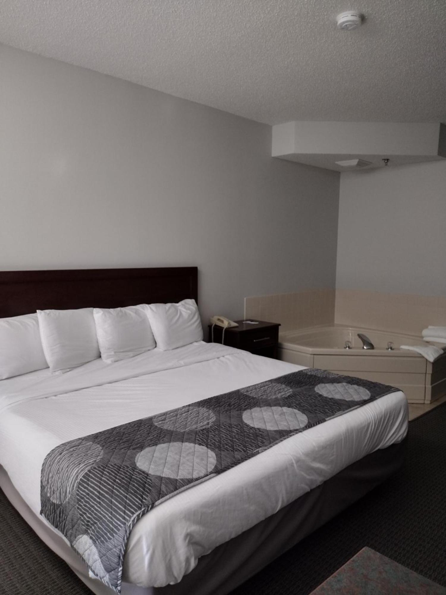 Grandstay Hotel & Suites Hastings Esterno foto